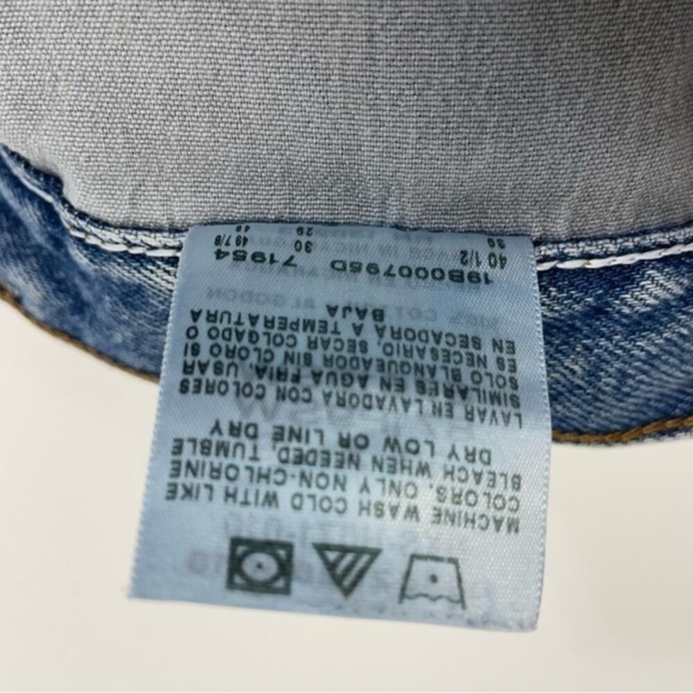 Vintage Rustler Denim Blue Jeans Men’s Size 38 x 29 medium wash distressed - Picture 6 of 10